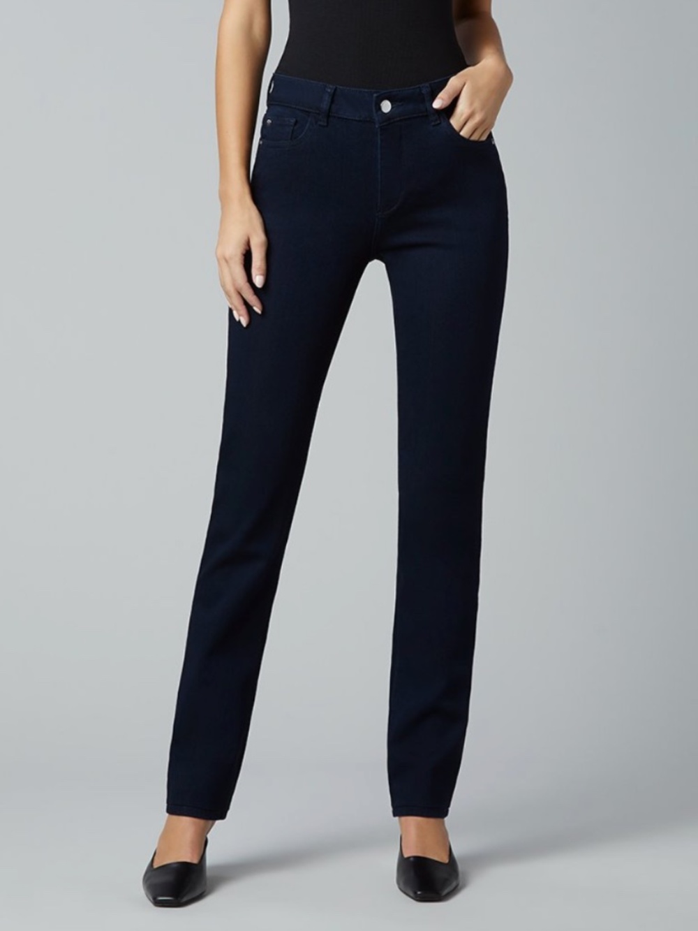 DL1961 Coco Curvy Mid Rise Straight Leg Jean 34″ Flat Iron Size 32
